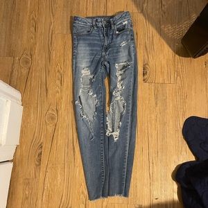 Ripped high waisted skinny jeans